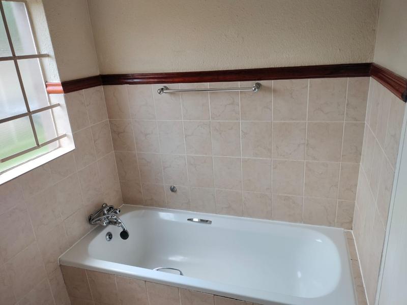 1 Bedroom Property for Sale in Annlin Gauteng