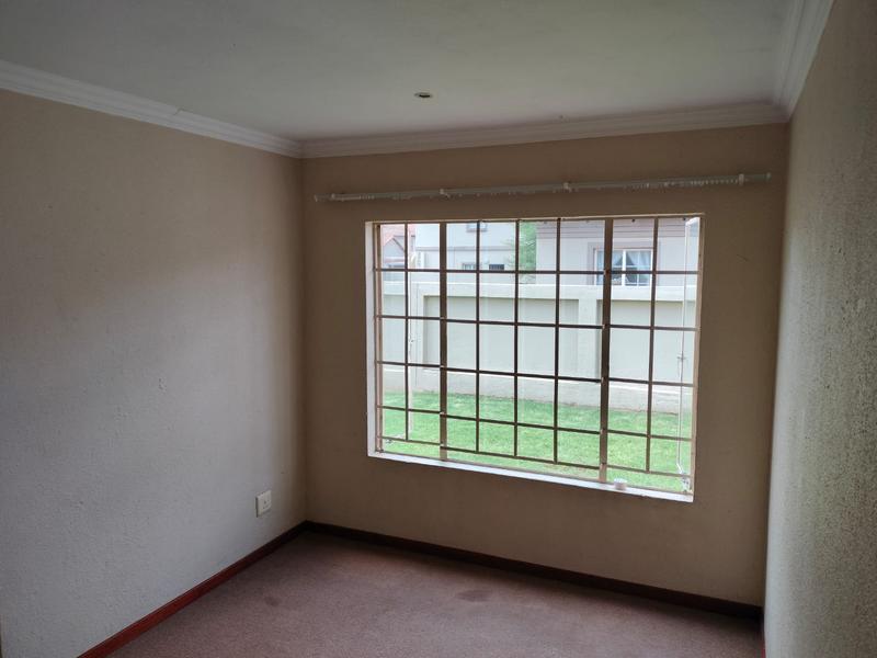 1 Bedroom Property for Sale in Annlin Gauteng