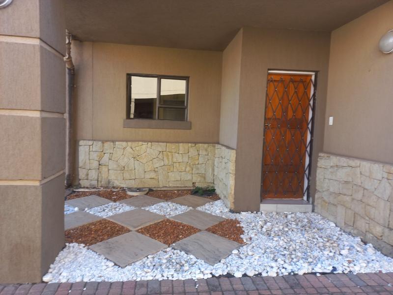 3 Bedroom Property for Sale in Sylviavale Gauteng