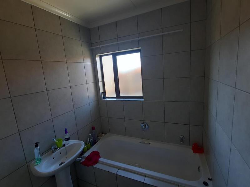 3 Bedroom Property for Sale in Elspark Gauteng