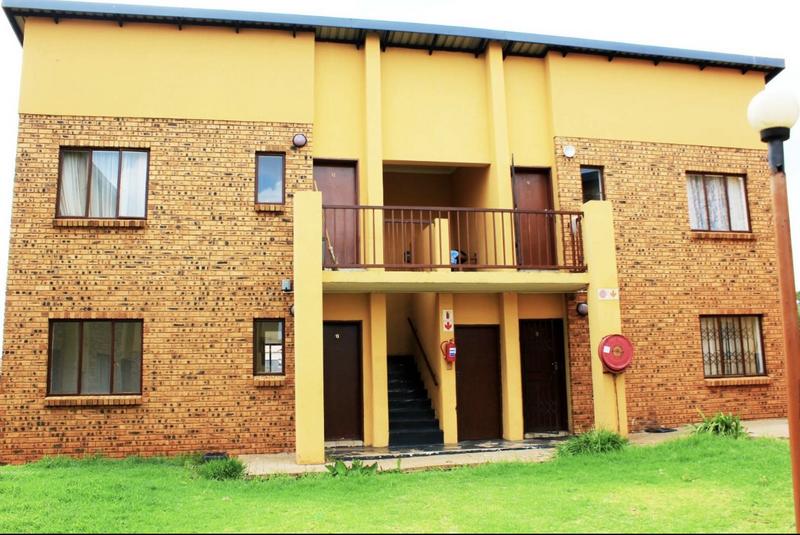 2 Bedroom Property for Sale in Dawn Park Gauteng