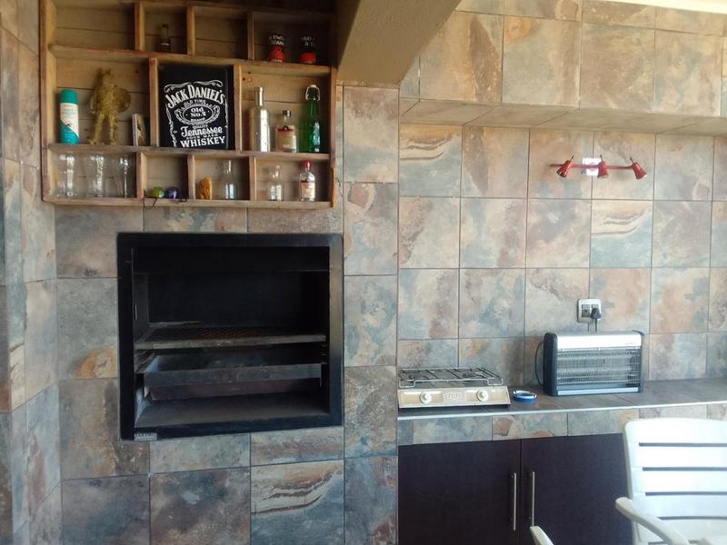 2 Bedroom Property for Sale in Vanderbijlpark SW 5 Gauteng