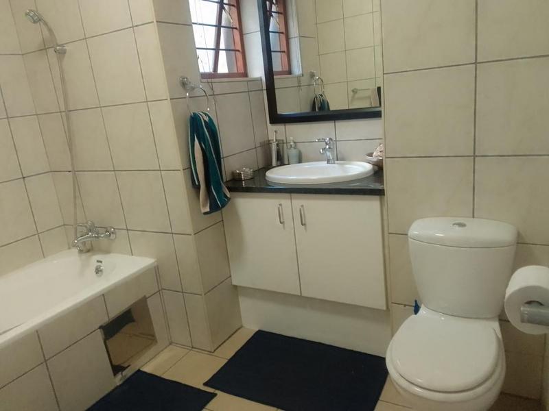 2 Bedroom Property for Sale in Vanderbijlpark SW 5 Gauteng