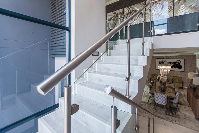 5 Bedroom Property for Sale in Copperleaf Estate Gauteng