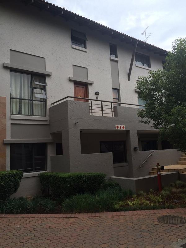 To Let 2 Bedroom Property for Rent in Sandown Gauteng