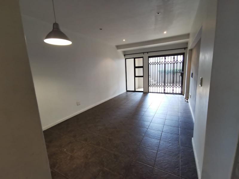 To Let 2 Bedroom Property for Rent in Sandown Gauteng