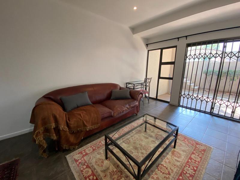 To Let 2 Bedroom Property for Rent in Sandown Gauteng