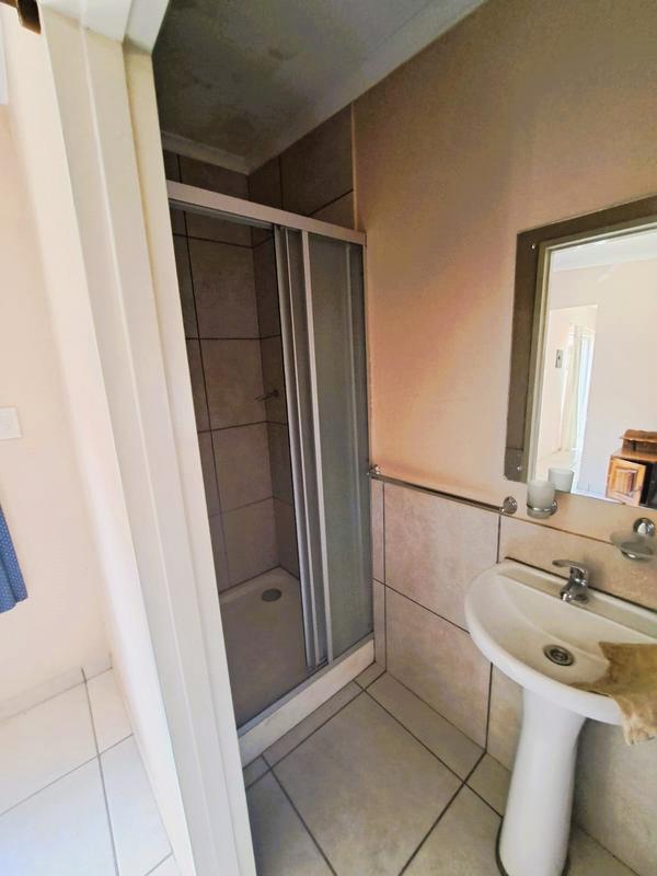 3 Bedroom Property for Sale in Heuweloord Gauteng