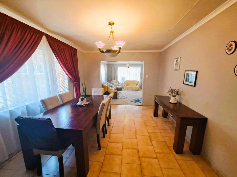 3 Bedroom Property for Sale in Heuweloord Gauteng