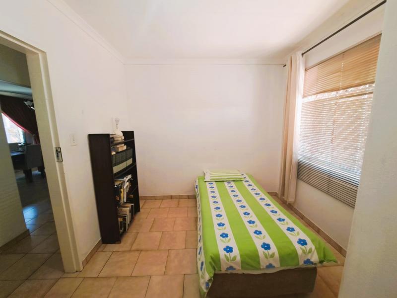 3 Bedroom Property for Sale in Heuweloord Gauteng