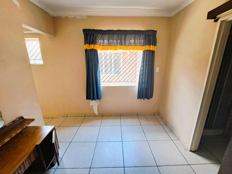 3 Bedroom Property for Sale in Heuweloord Gauteng