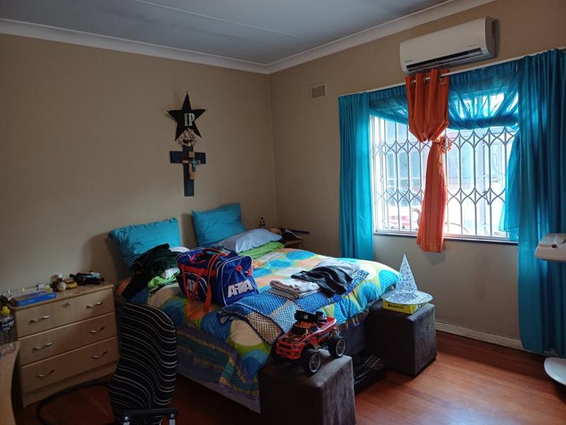 4 Bedroom Property for Sale in Farrarmere Gauteng