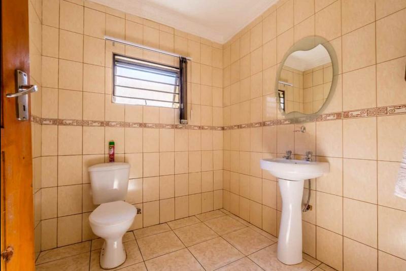 6 Bedroom Property for Sale in Lenasia South Gauteng