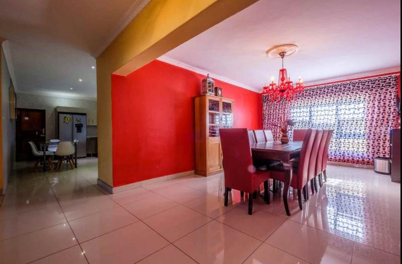 6 Bedroom Property for Sale in Lenasia South Gauteng