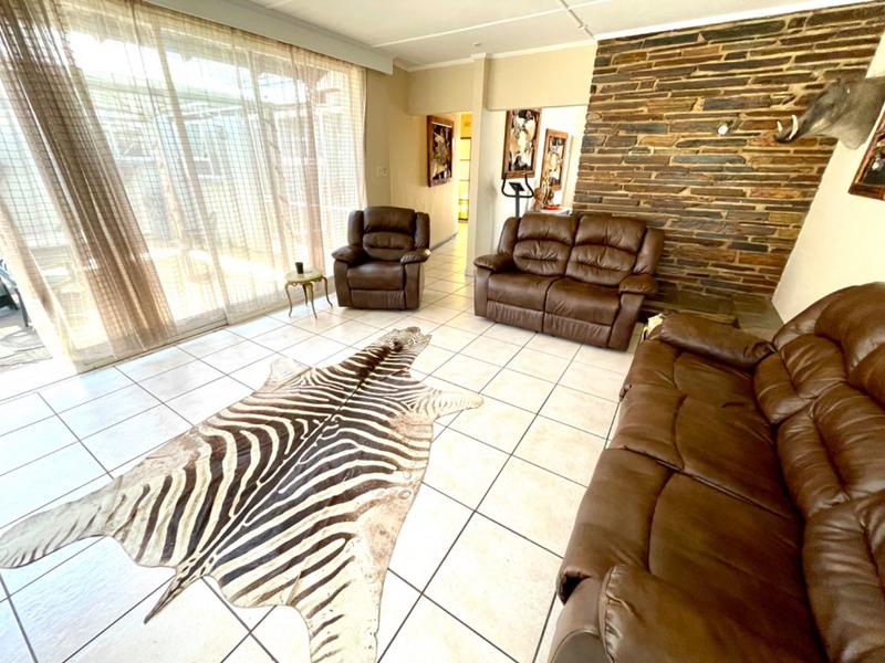 4 Bedroom Property for Sale in Noordheuwel Gauteng