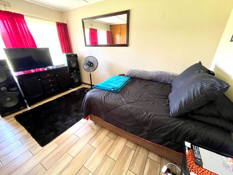 4 Bedroom Property for Sale in Noordheuwel Gauteng