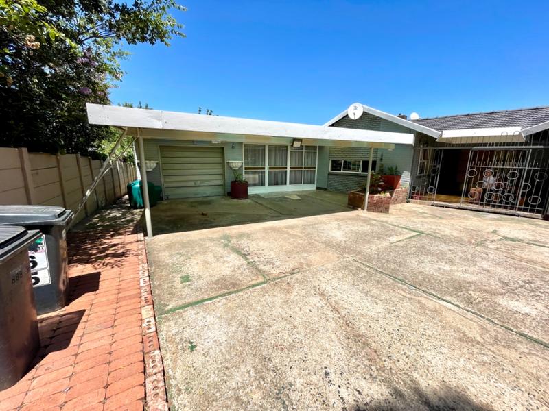 4 Bedroom Property for Sale in Noordheuwel Gauteng