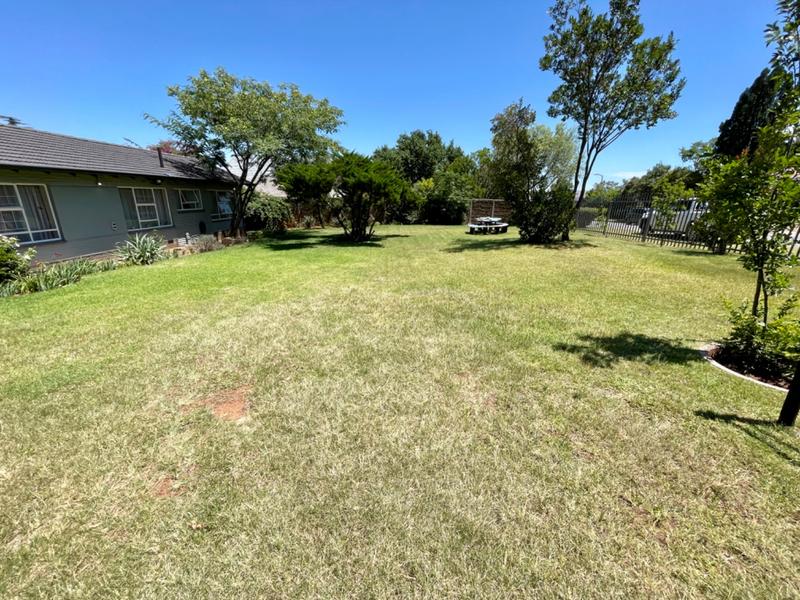 4 Bedroom Property for Sale in Noordheuwel Gauteng