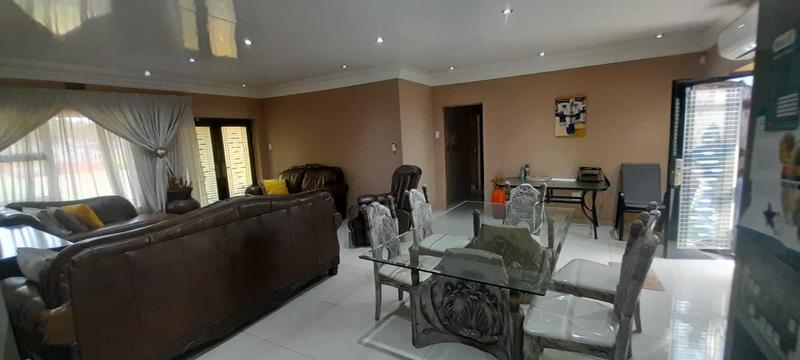 4 Bedroom Property for Sale in Danville Gauteng