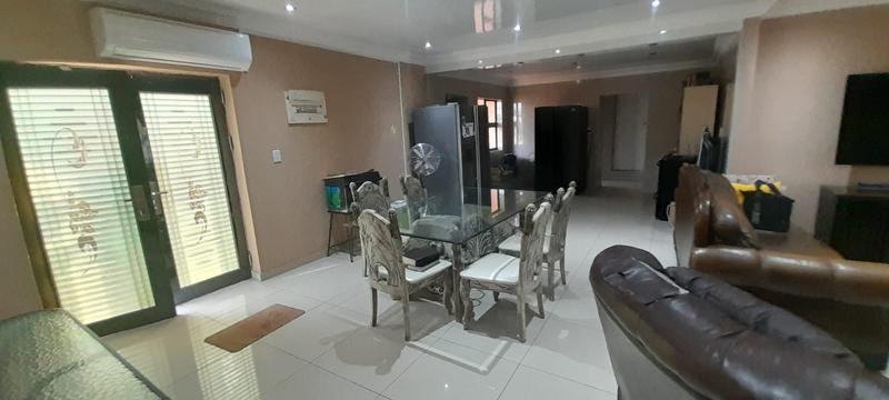 4 Bedroom Property for Sale in Danville Gauteng