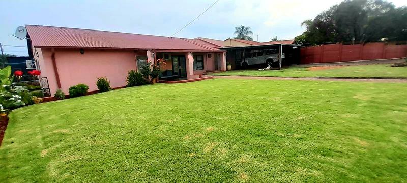 4 Bedroom Property for Sale in Danville Gauteng