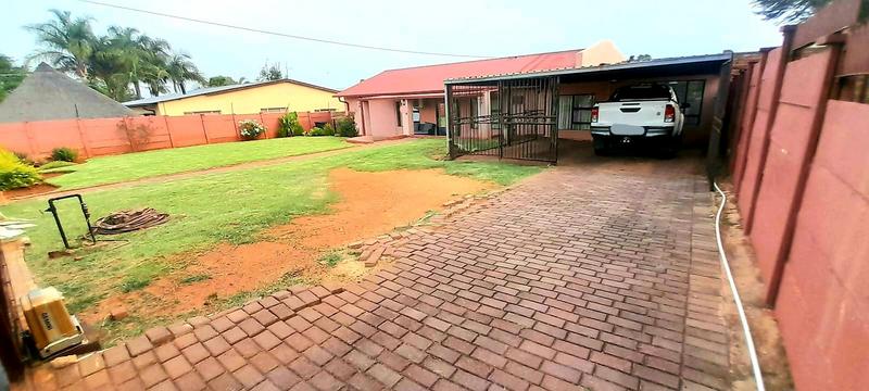 4 Bedroom Property for Sale in Danville Gauteng