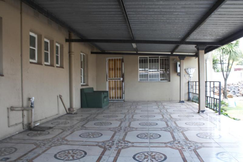 To Let 3 Bedroom Property for Rent in Primrose Hill Gauteng