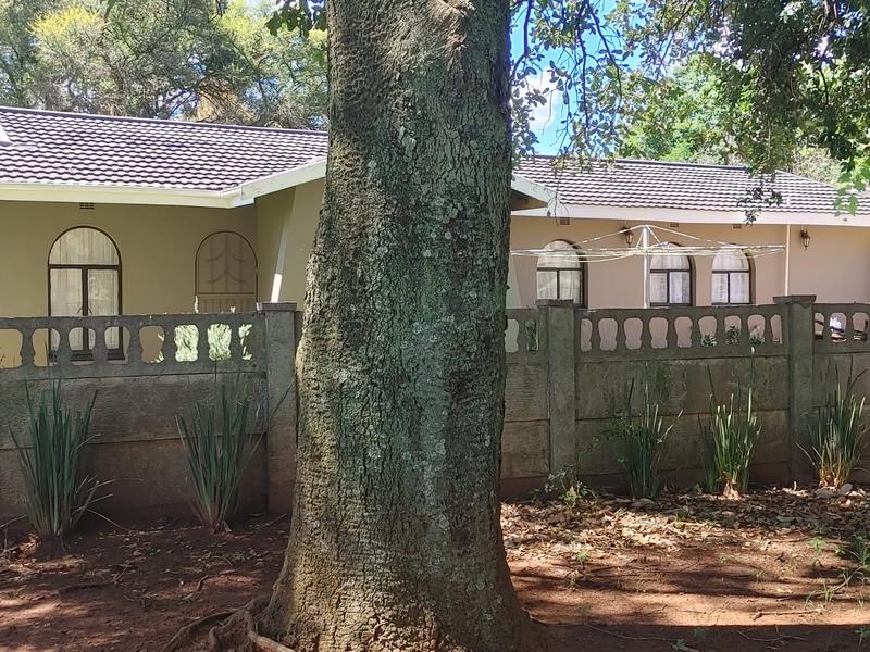 8 Bedroom Property for Sale in Nelsonia Gauteng