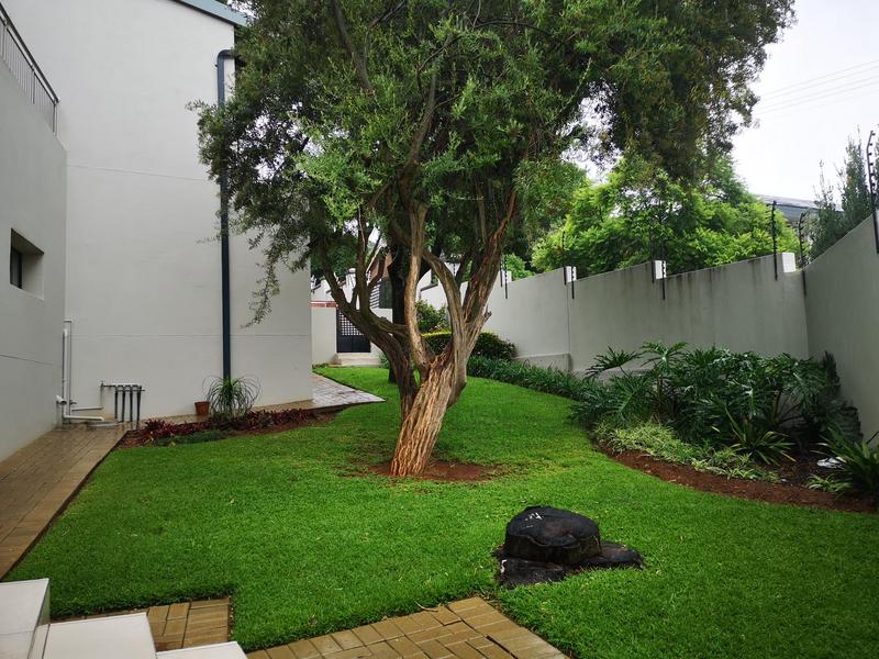 4 Bedroom Property for Sale in Waterkloof A H Gauteng