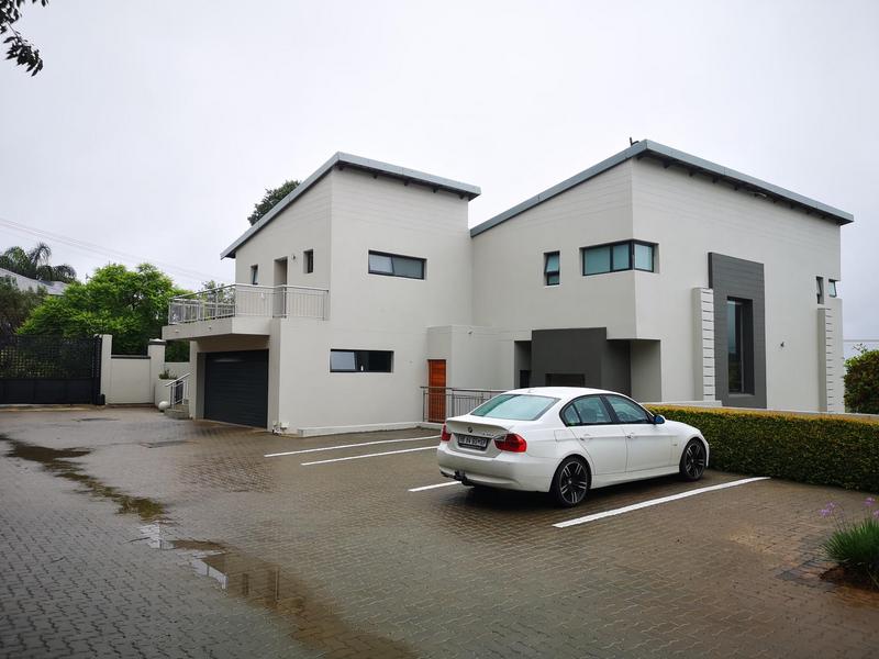 4 Bedroom Property for Sale in Waterkloof A H Gauteng