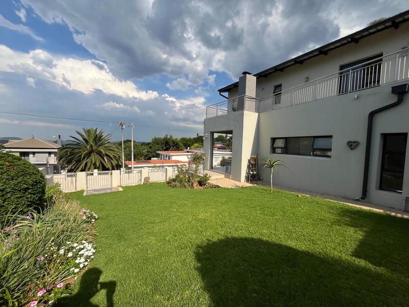 4 Bedroom Property for Sale in Waterkloof A H Gauteng