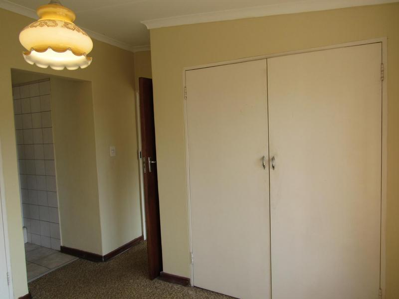 7 Bedroom Property for Sale in Meyerspark Gauteng