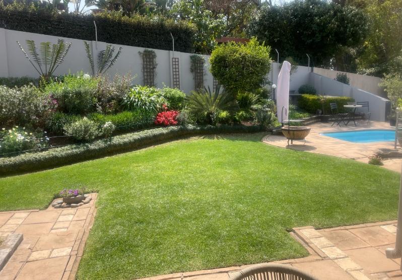 3 Bedroom Property for Sale in Waterkloof Ridge Gauteng