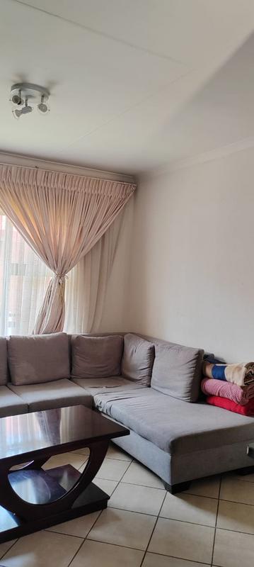 To Let 2 Bedroom Property for Rent in Albertsdal Gauteng