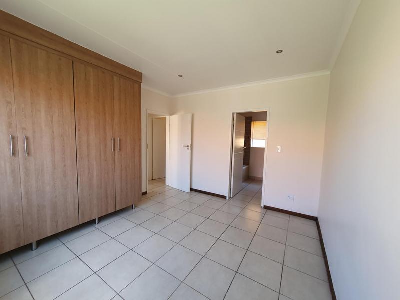 2 Bedroom Property for Sale in Mooikloof Ridge Gauteng