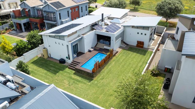 3 Bedroom Property for Sale in Copperleaf Estate Gauteng