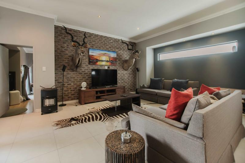 3 Bedroom Property for Sale in Copperleaf Estate Gauteng