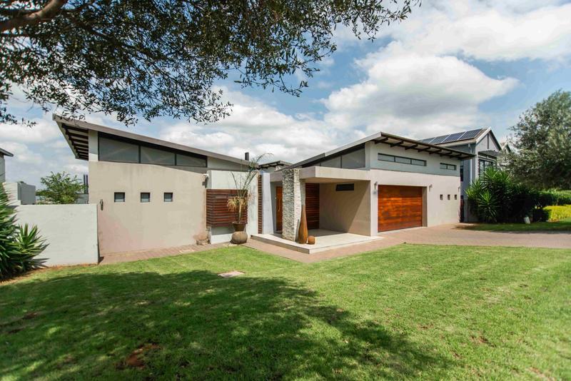 3 Bedroom Property for Sale in Copperleaf Estate Gauteng