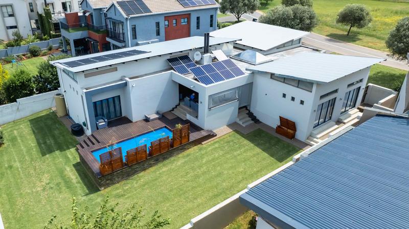 3 Bedroom Property for Sale in Copperleaf Estate Gauteng