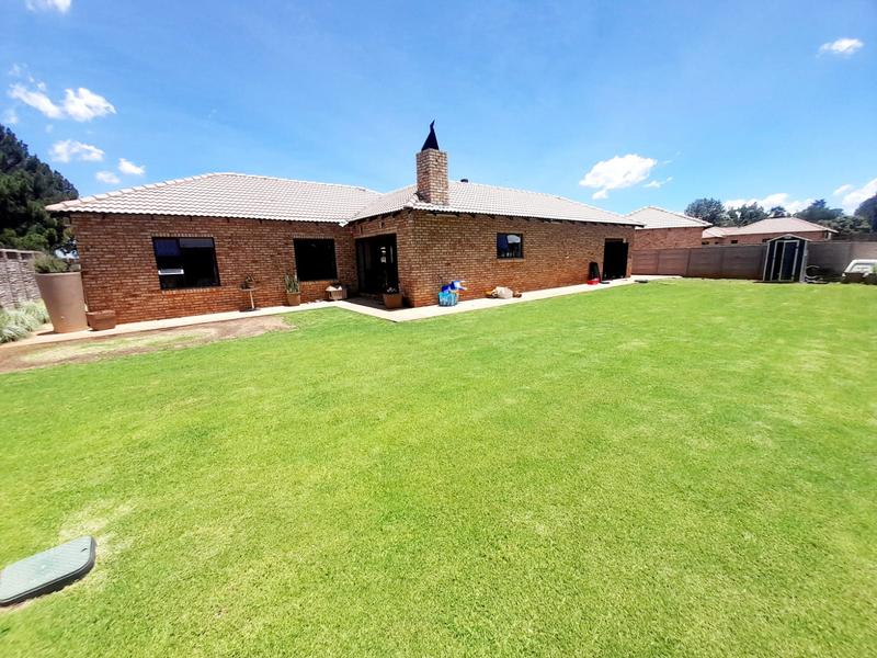 3 Bedroom Property for Sale in Kookrus Gauteng