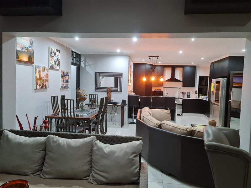 3 Bedroom Property for Sale in Kookrus Gauteng