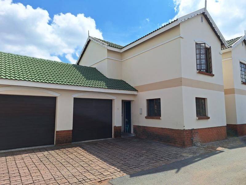 2 Bedroom Property for Sale in Montana Gauteng