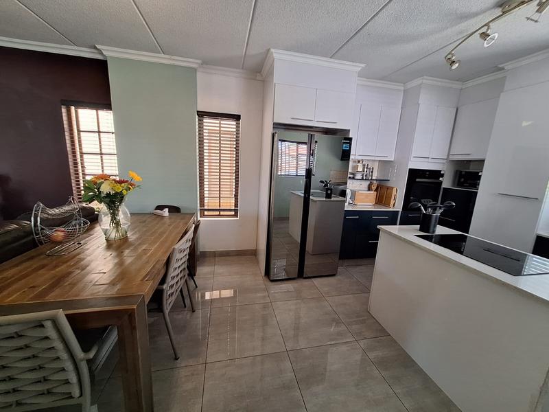 2 Bedroom Property for Sale in Montana Gauteng