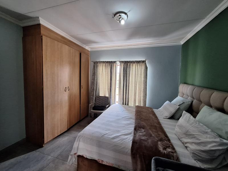 2 Bedroom Property for Sale in Montana Gauteng