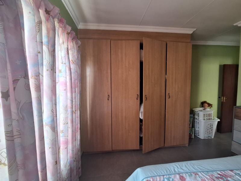 2 Bedroom Property for Sale in Montana Gauteng