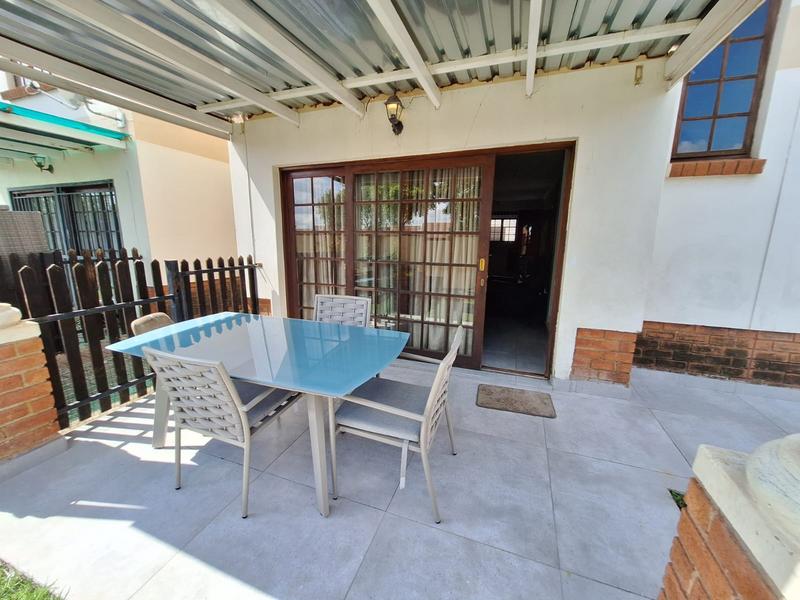 2 Bedroom Property for Sale in Montana Gauteng