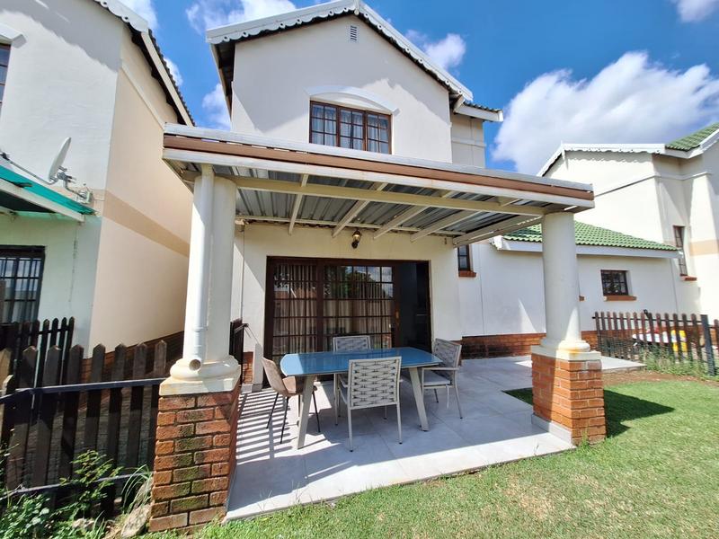 2 Bedroom Property for Sale in Montana Gauteng