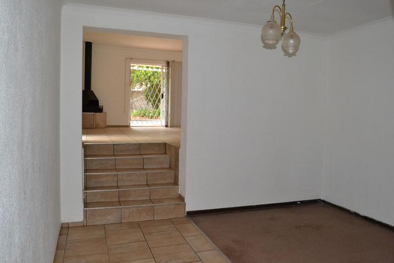 4 Bedroom Property for Sale in Witpoortjie Gauteng