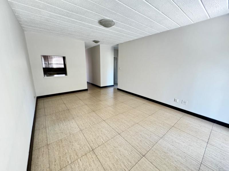 2 Bedroom Property for Sale in Buccleuch Gauteng