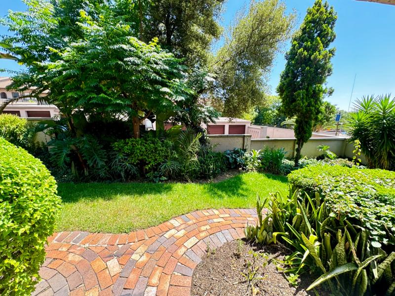 2 Bedroom Property for Sale in Buccleuch Gauteng